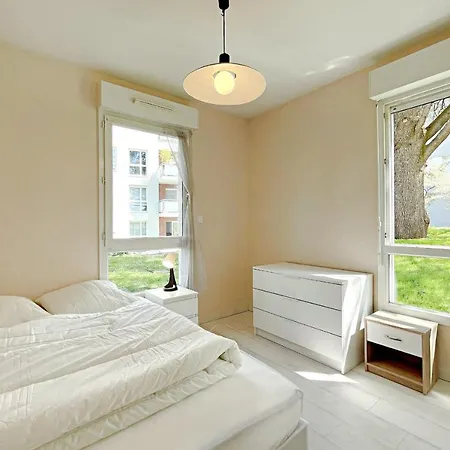 Apartment Beautiful T4 Parking Large Terrace Annecy